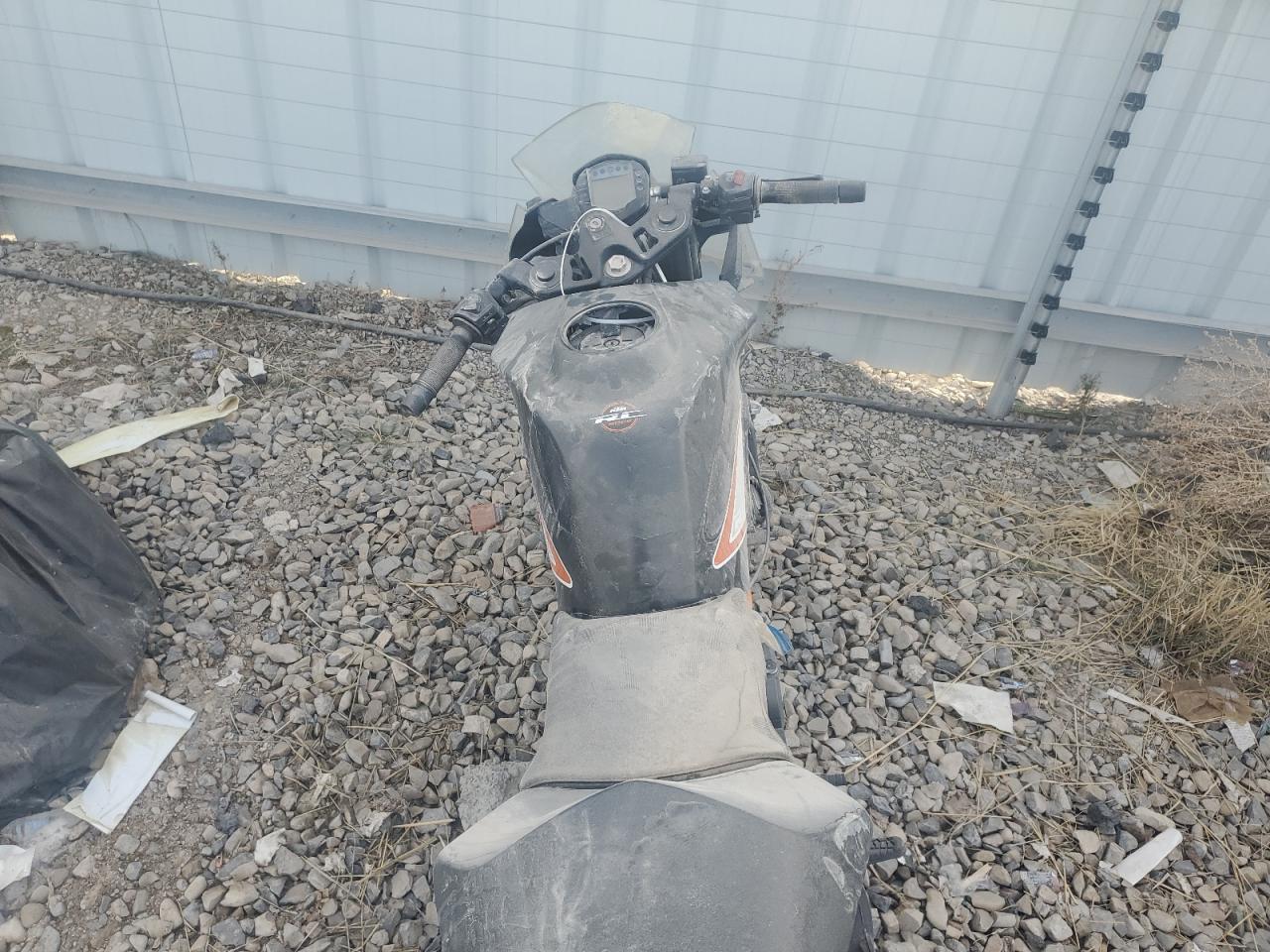 2015 Ktm 390 Duke VIN: MD2JYJ401FC221539 Lot: 84920824