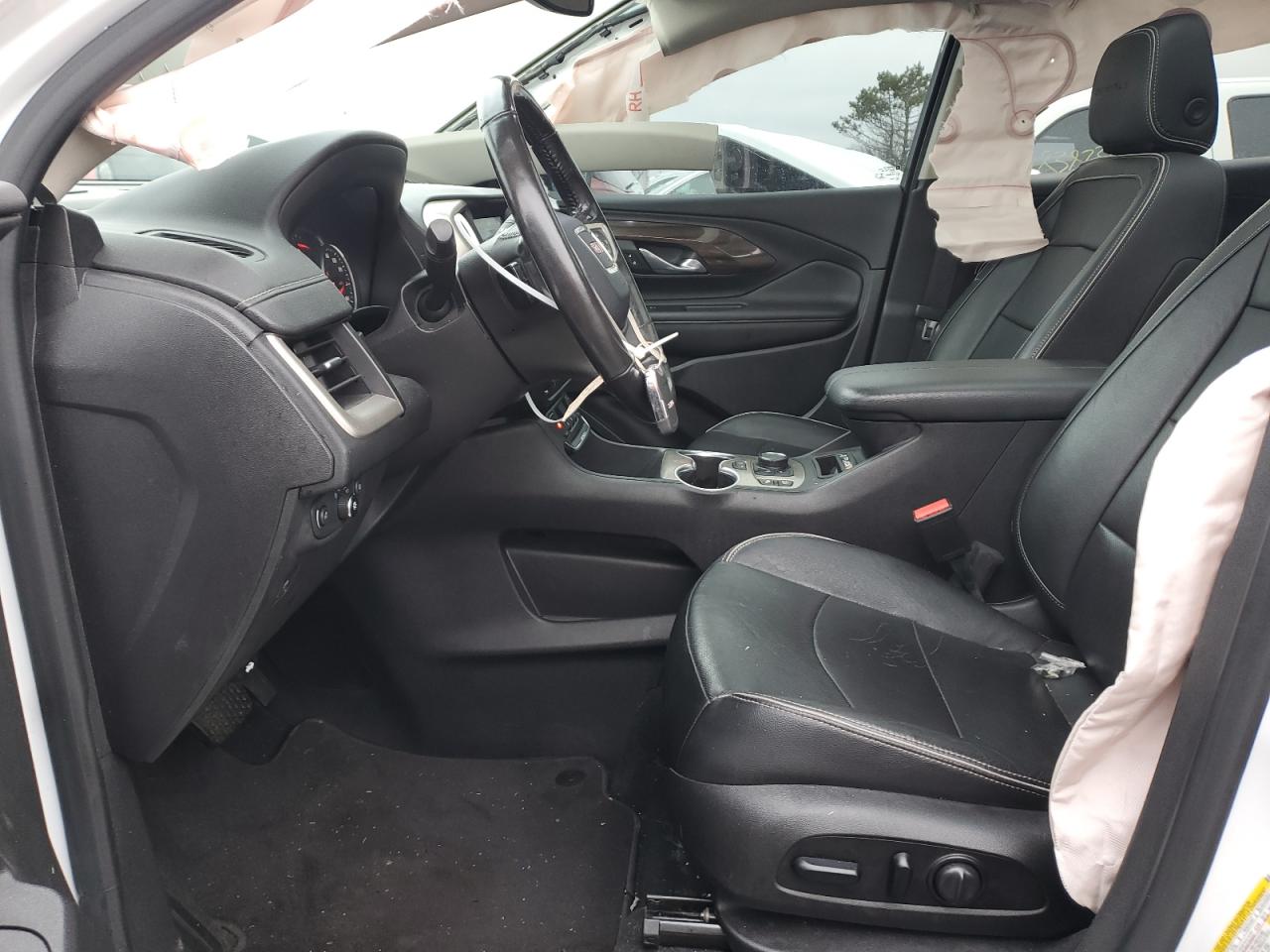 2019 GMC Terrain - Image 7