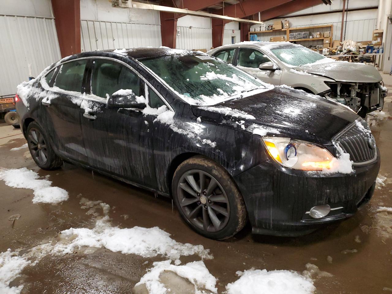 VIN 1G4PP5SK4E4231341 2014 BUICK VERANO no.4