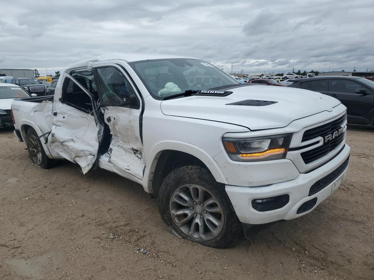 2021 RAM 1500 - Image 4