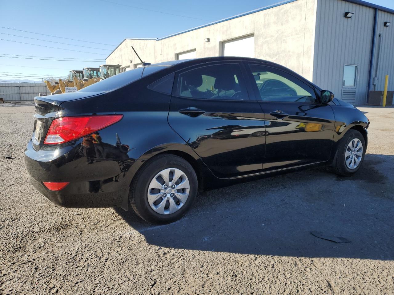 VIN KMHCT4AE5HU350360 2017 HYUNDAI ACCENT no.3