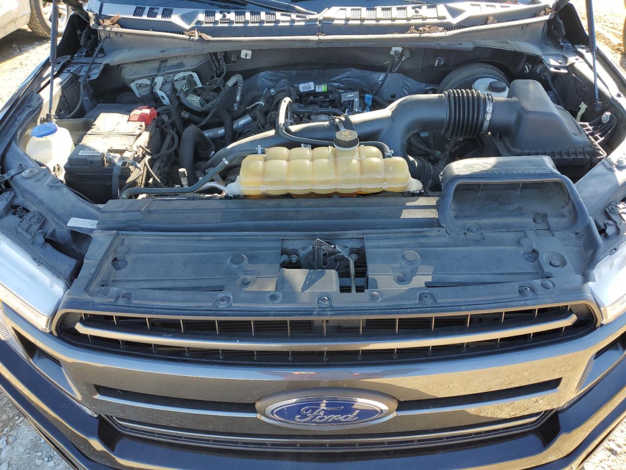 2020 Ford F-150 - Image 11