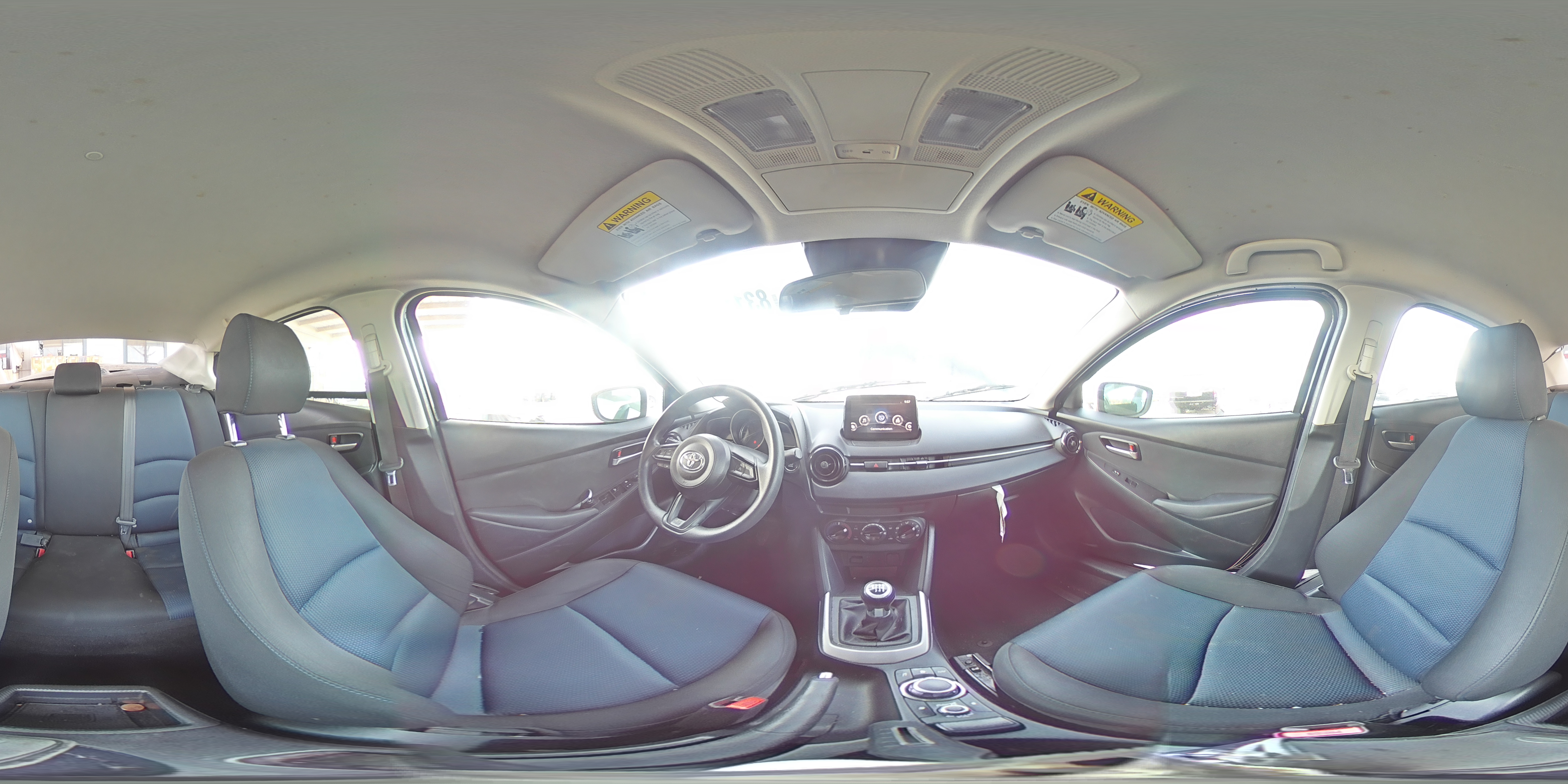 2019 Toyota Yaris - Image 12