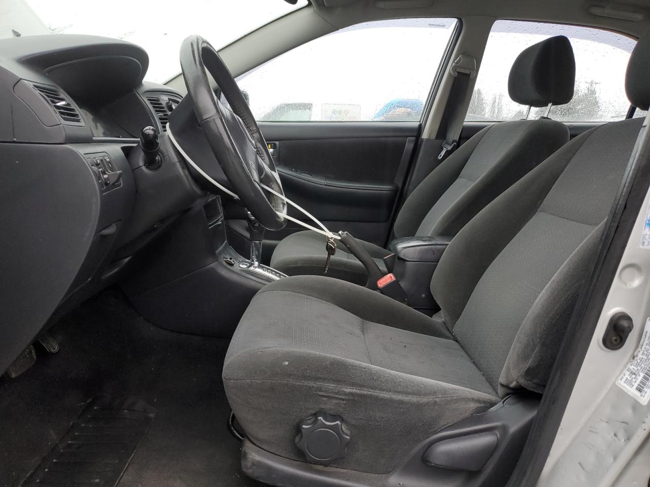 2004 Toyota Corolla - Image 8