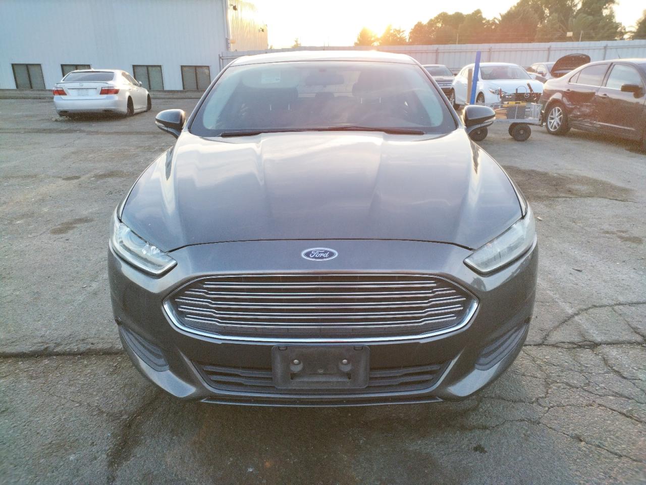 VIN 3FA6P0HD2GR226263 2016 FORD FUSION no.5