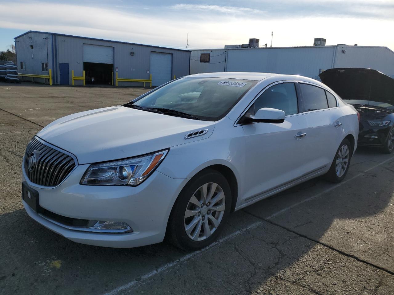 VIN 1G4GA5GR6FF193656 2015 BUICK LACROSSE no.1