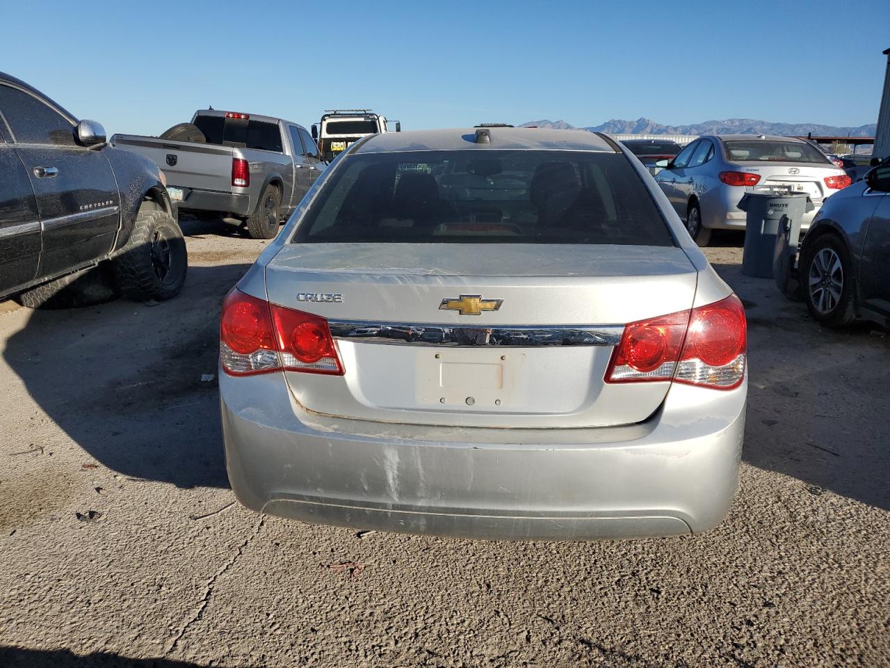 VIN 1G1PA5SH2F7275972 2015 CHEVROLET CRUZE no.6