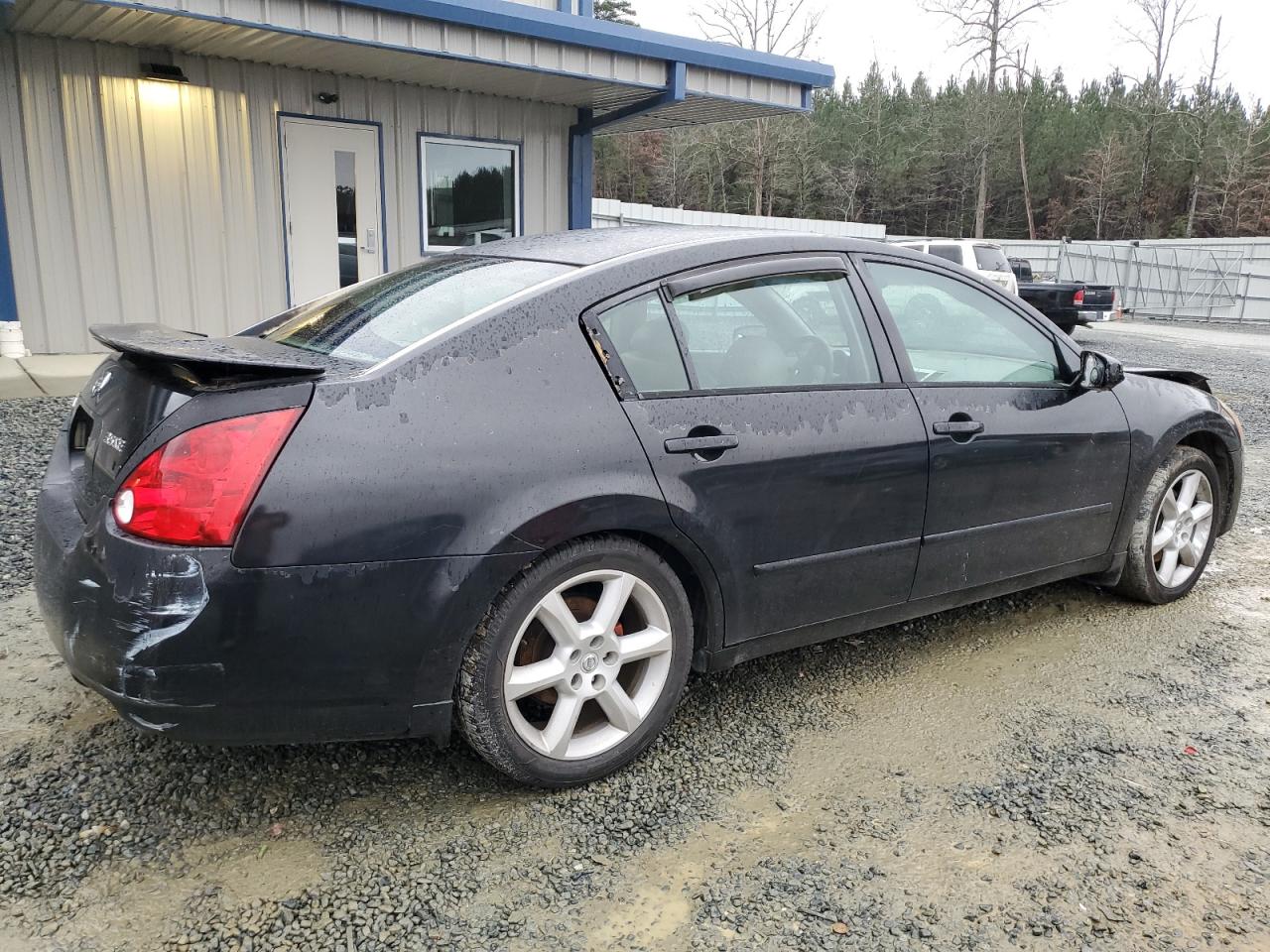 2005 Nissan Maxima - Image 3