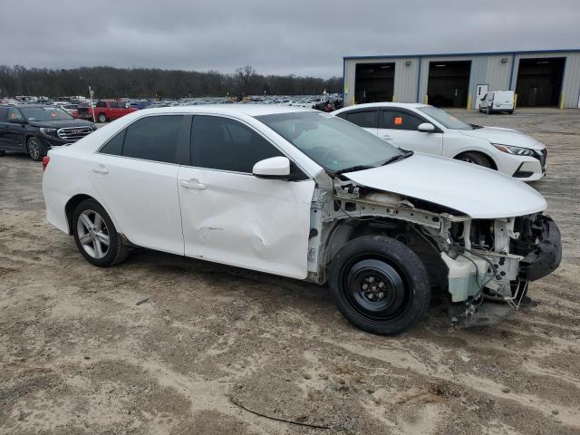  TOYOTA CAMRY 2013 Білий