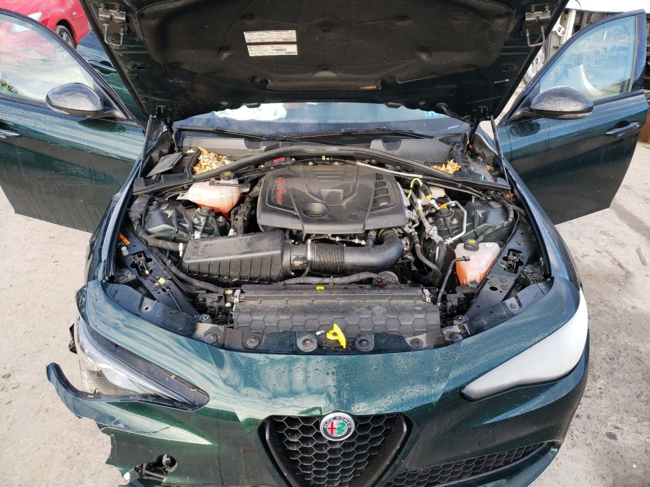2020 Alfa Romeo Giulia - Image 11