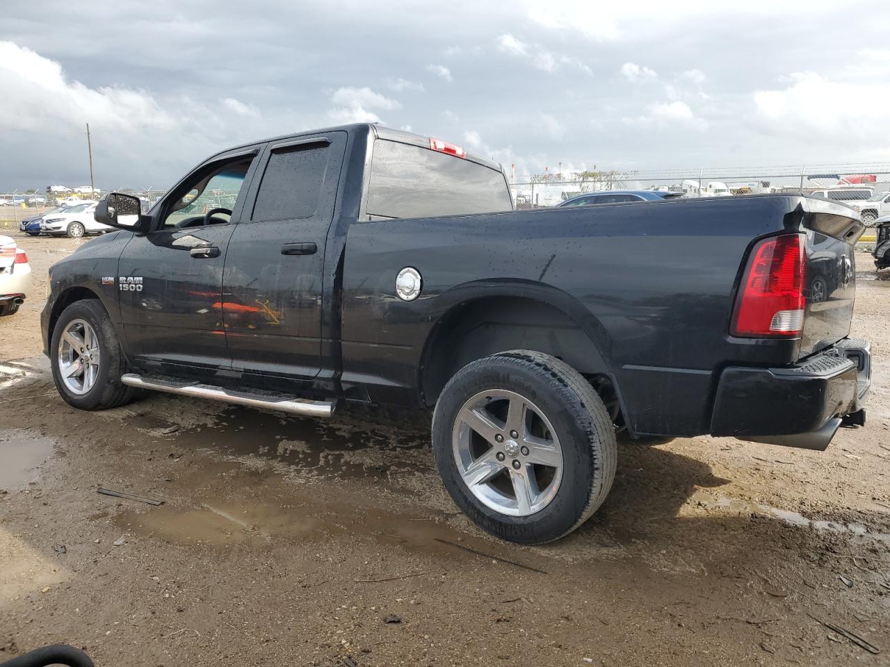 VIN 1C6RR6FTXDS588282 2013 RAM 1500 no.2