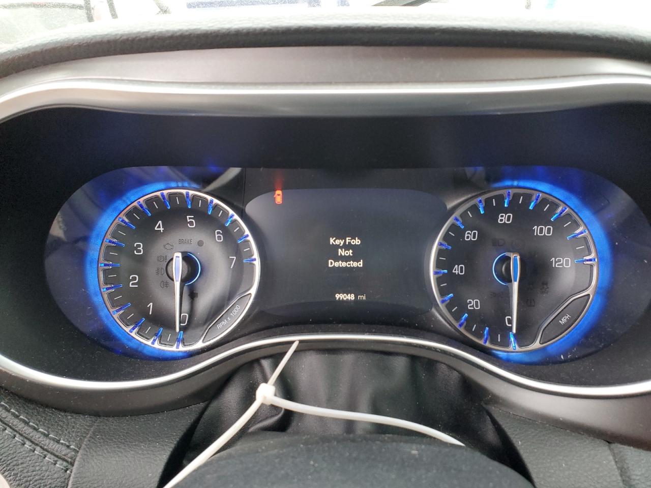 2019 Chrysler Pacifica - Image 9