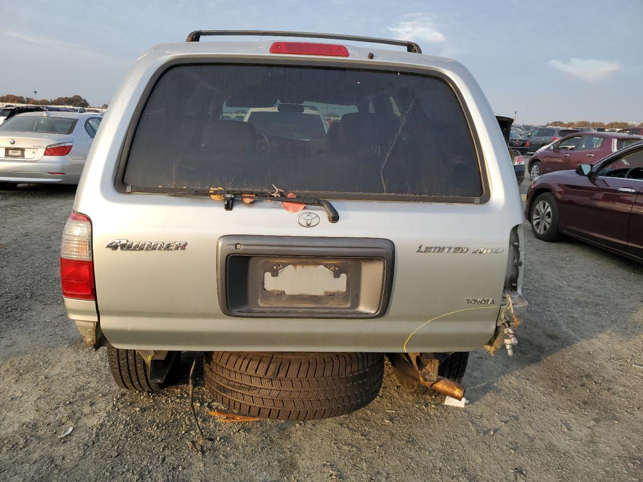 2000 Toyota 4Runner Limited VIN: JT3HN87R8Y9042982 Lot: 83915734