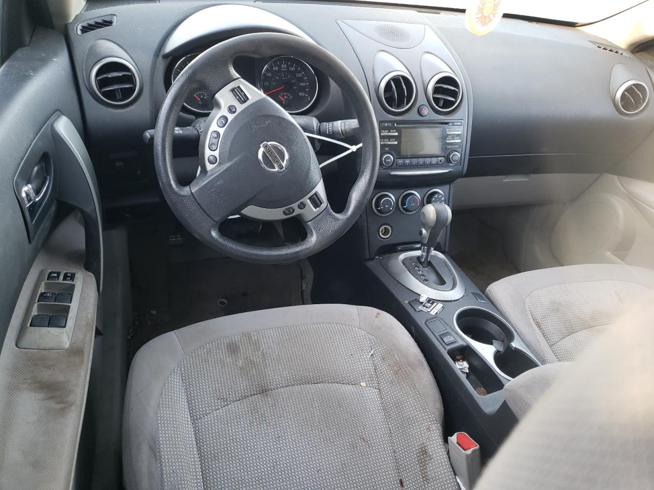 2012 Nissan Rogue - Image 8