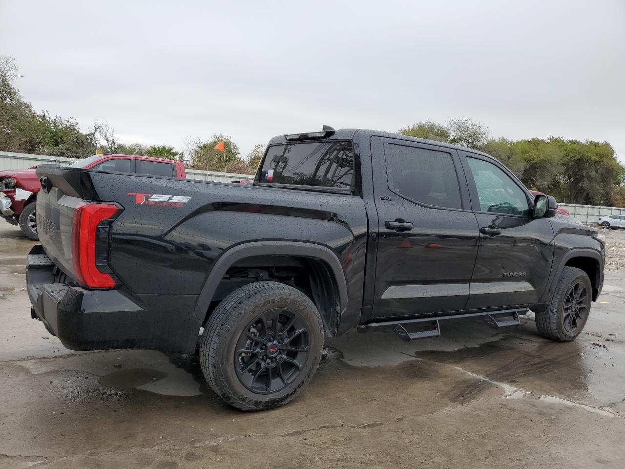 2023 Toyota Tundra - Image 3