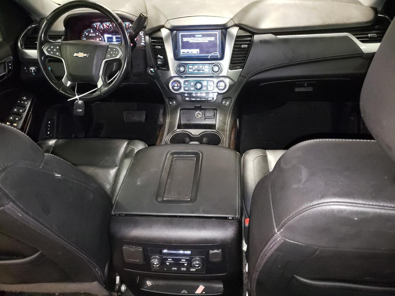 2018 Chevrolet Suburban - Image 8