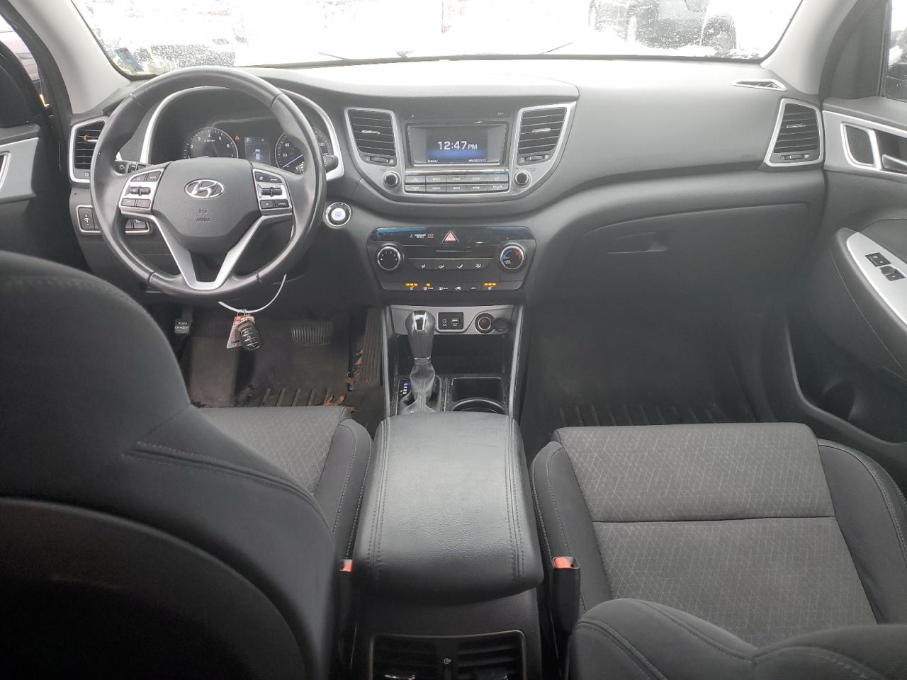 2017 Hyundai Tucson - Image 8