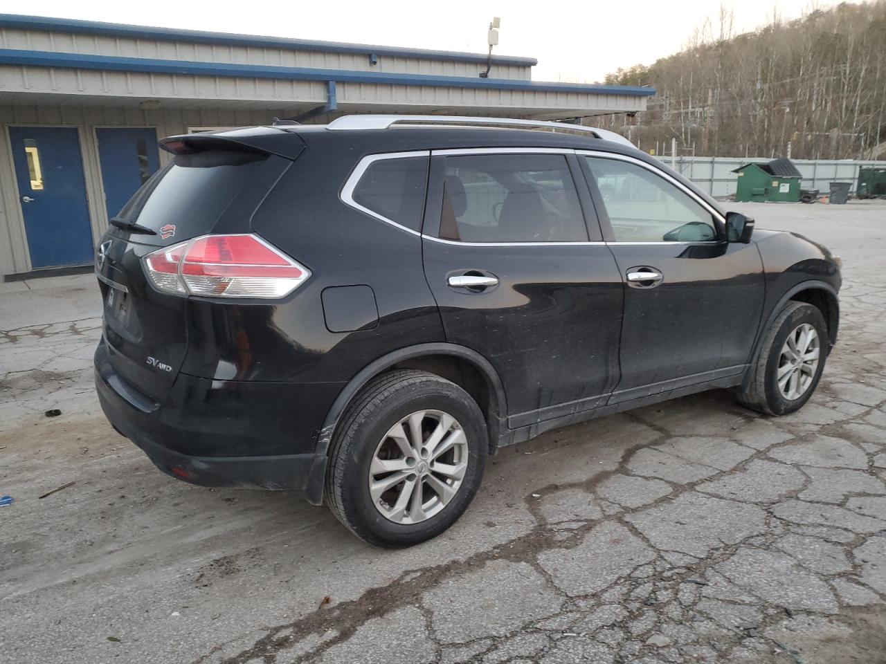 VIN KNMAT2MV4FP564425 2015 NISSAN ROGUE no.3