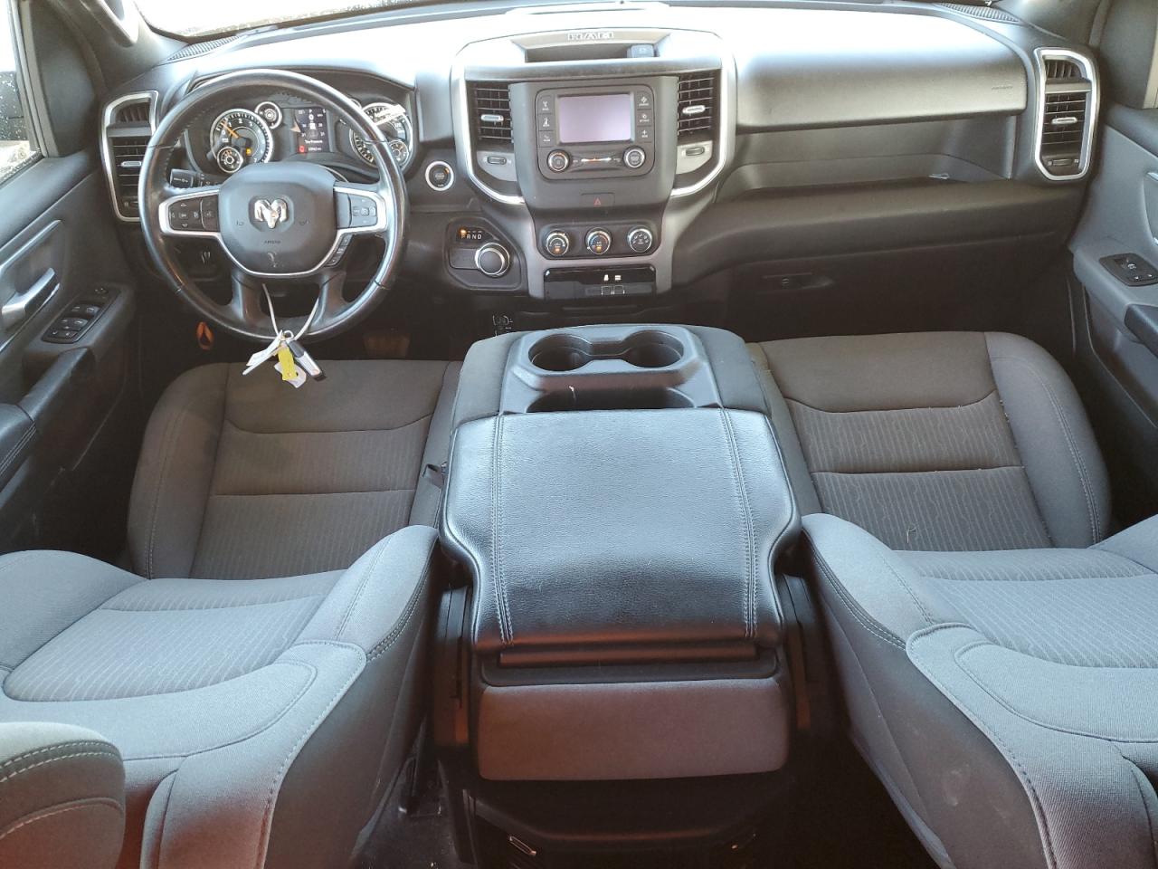 2021 RAM 1500 - Image 8