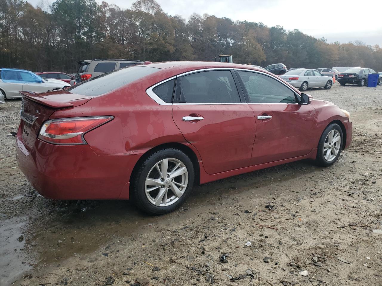 2015 Nissan Altima - Image 3