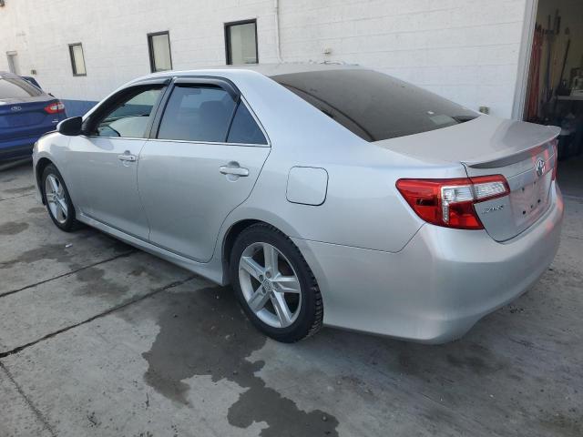  TOYOTA CAMRY 2014 Silver