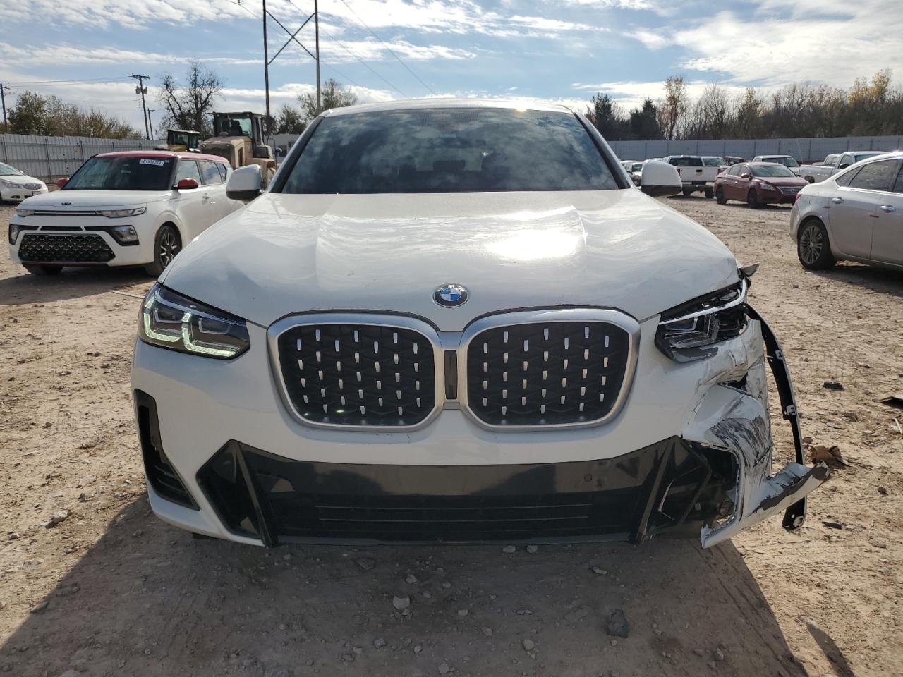 2023 BMW X4 - Image 5