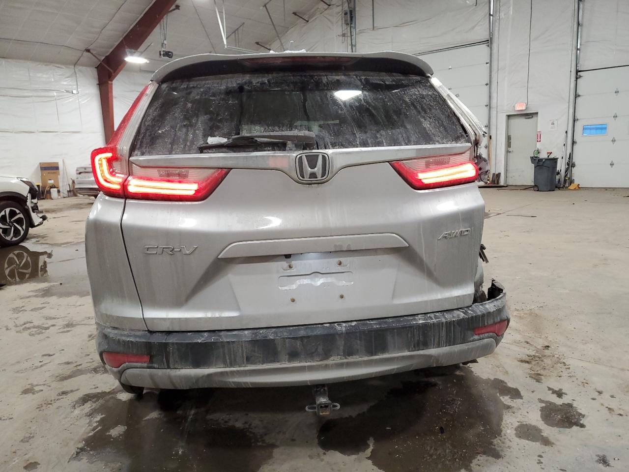 VIN 7FARW2H51JE036031 2018 HONDA CRV no.6