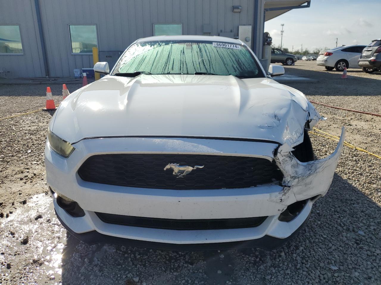 2015 Ford Mustang - Image 5