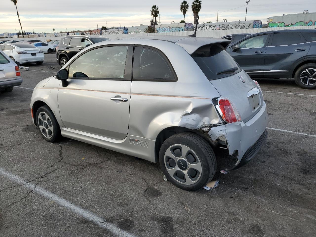 VIN 3C3CFFGE7DT753392 2013 FIAT 500 no.2