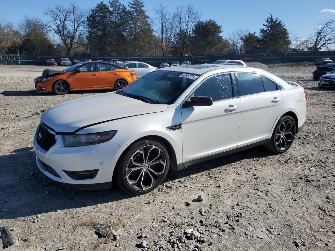 2013 Ford Taurus Sho en Venta en Madisonville, TN - Biohazard/Chemical