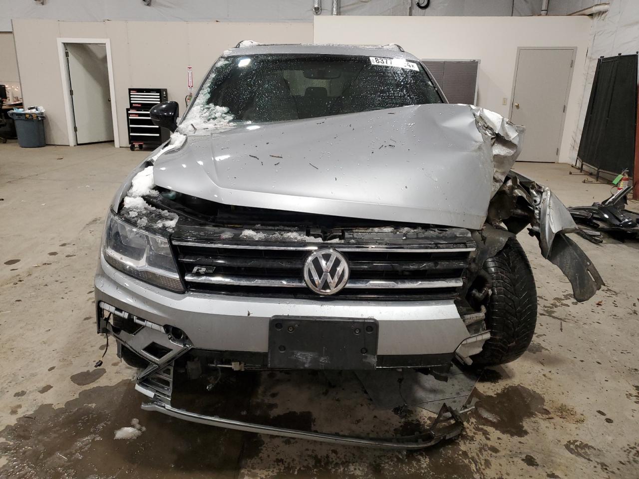 2021 Volkswagen Tiguan - Image 5