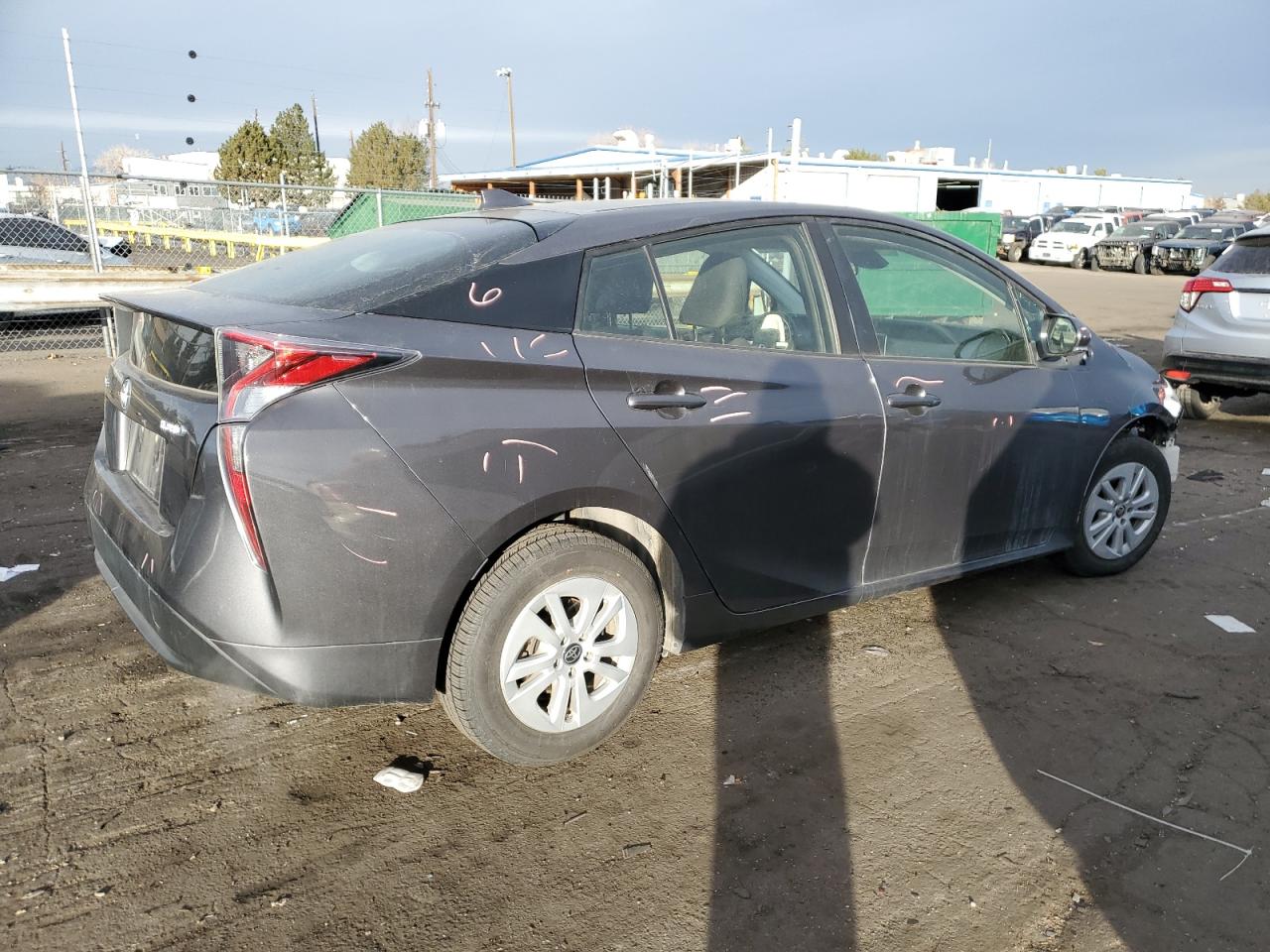 VIN JTDKBRFU3J3597209 2018 TOYOTA PRIUS no.3