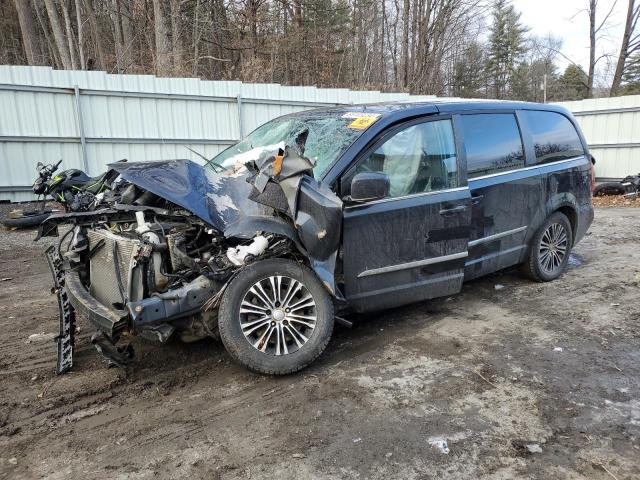 2014 Chrysler Town & Country S