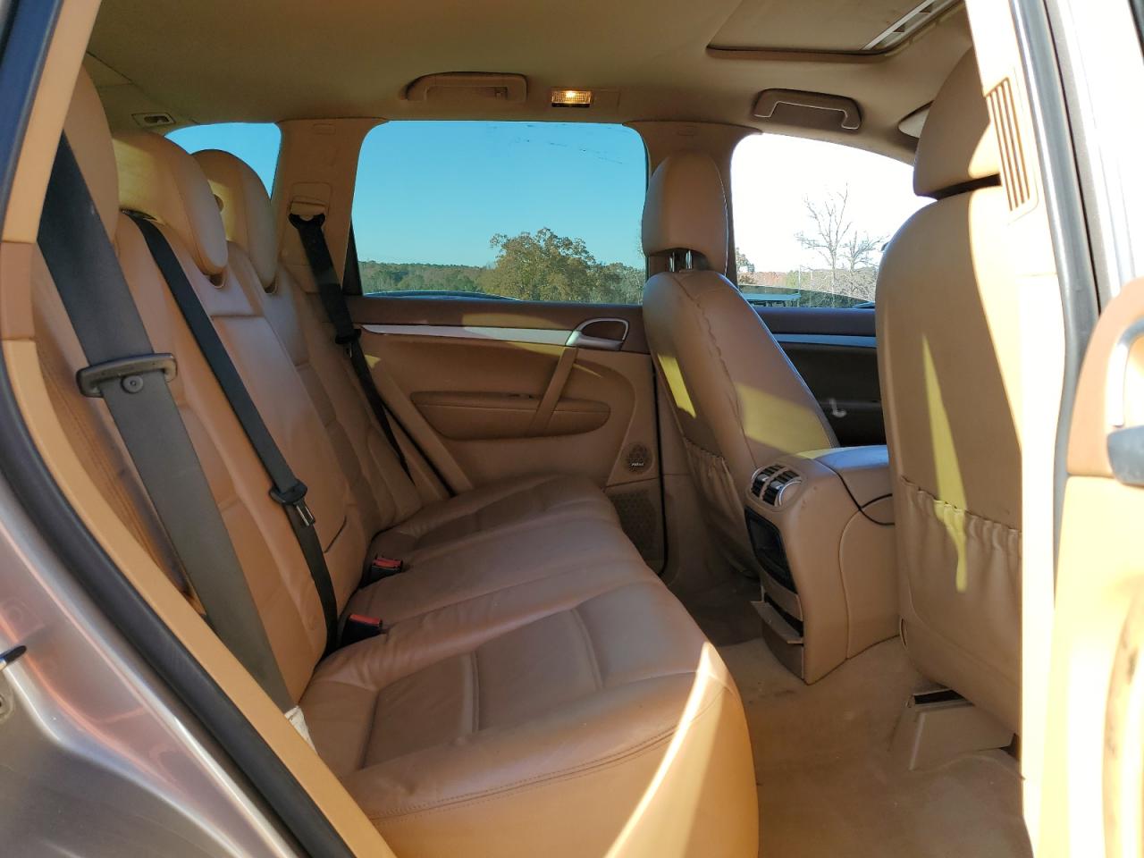 2008 Porsche Cayenne - Image 11