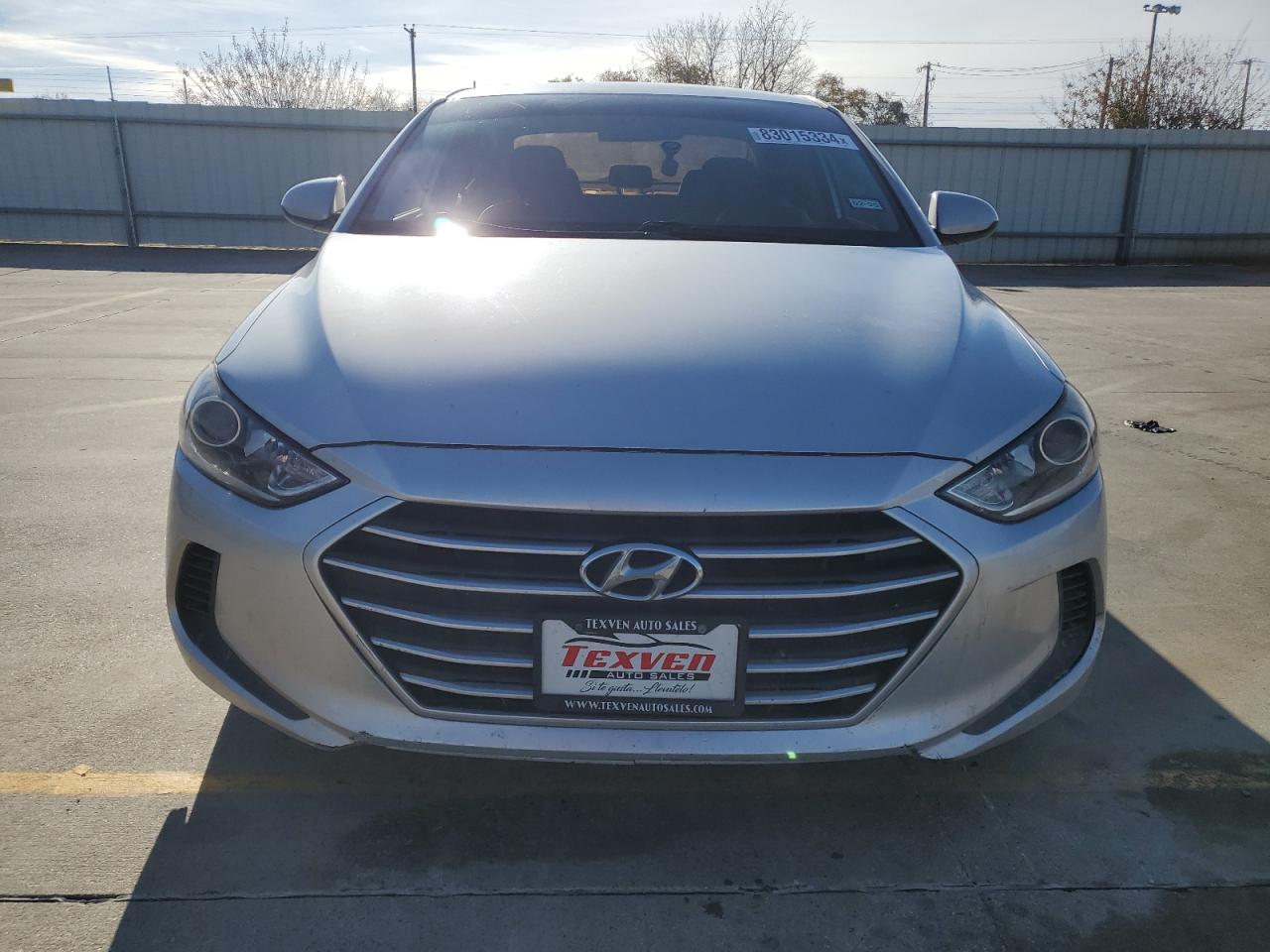 2018 Hyundai Elantra - Image 5