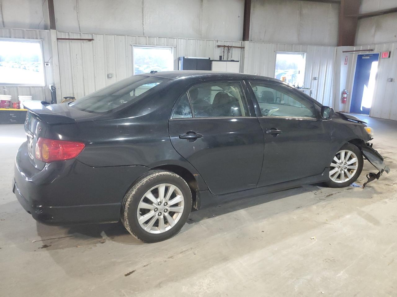 2010 Toyota Corolla - Image 3