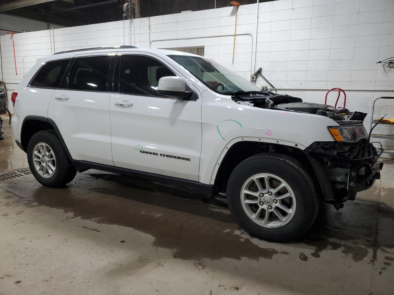 2019 Jeep Grand Cherokee - Image 4