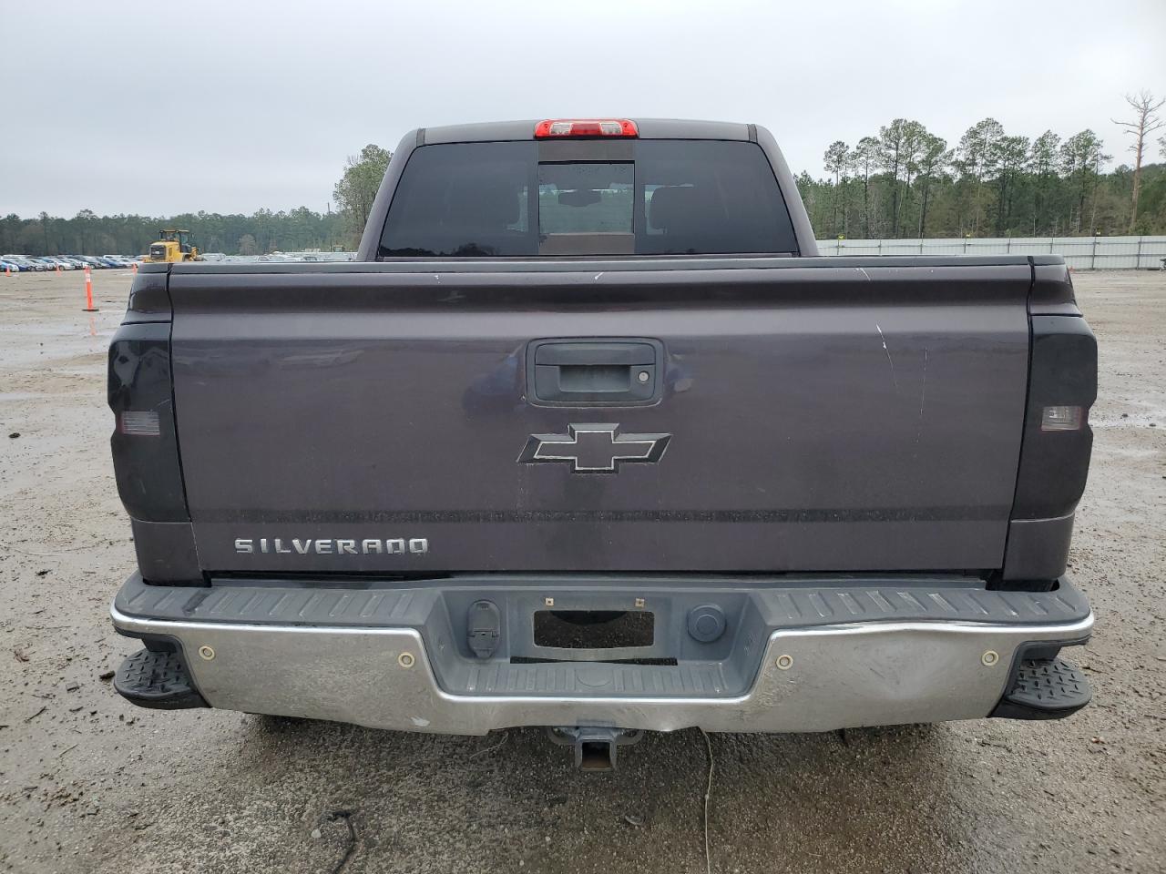 2014 Chevrolet Silverado - Image 6