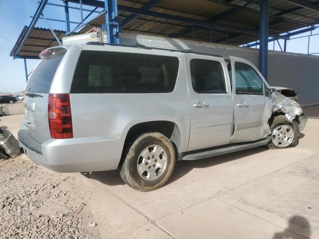  CHEVROLET SUBURBAN 2014 Серебристый