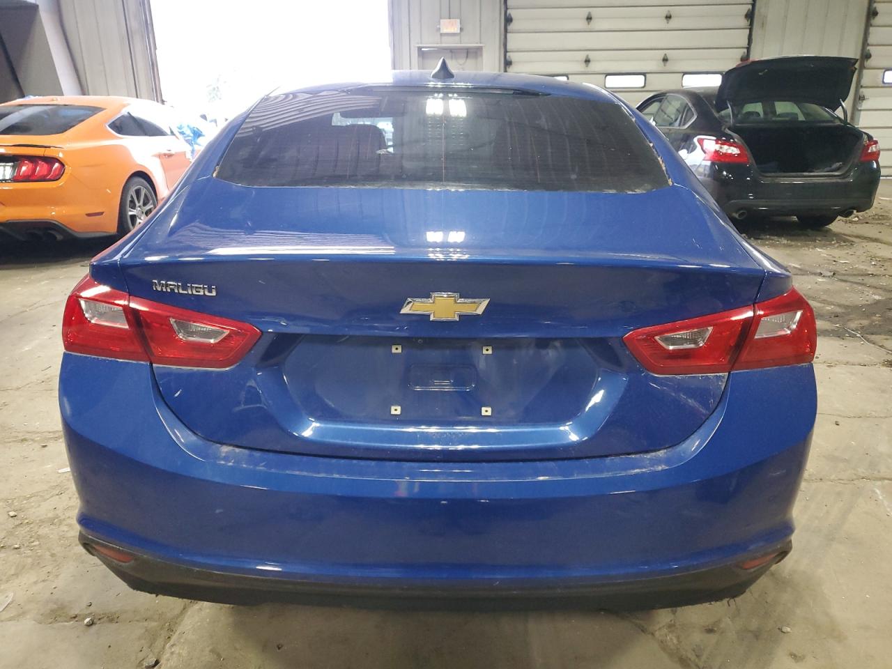 2023 Chevrolet Malibu - Image 6