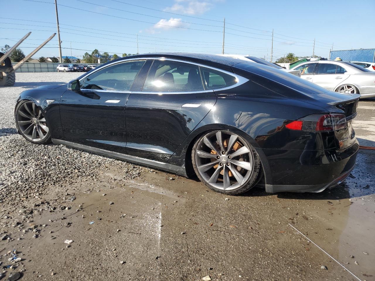 VIN 5YJSA1DP7DFP14136 2013 TESLA MODEL S no.2