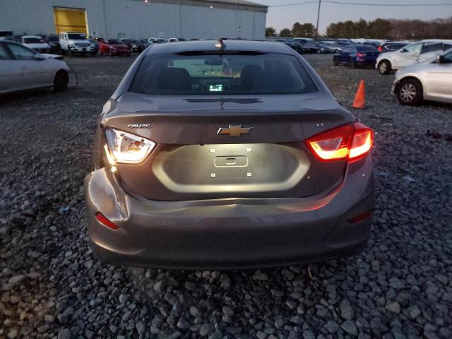  CHEVROLET CRUZE 2017 Gray