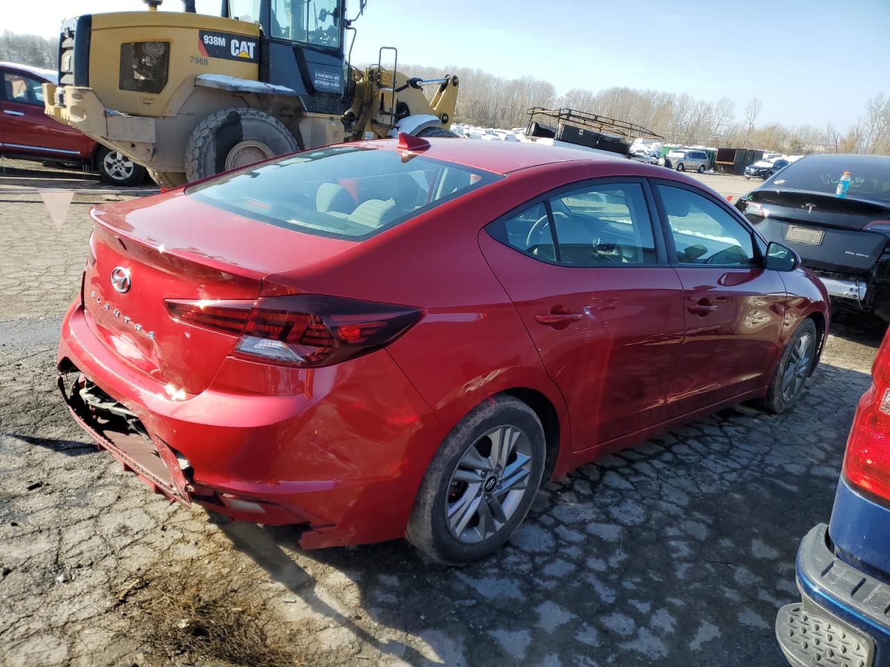 2020 Hyundai Elantra - Image 3