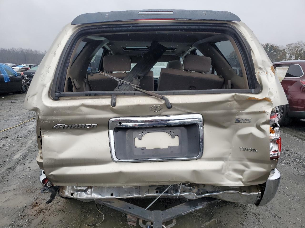 2002 Toyota 4Runner - Image 6
