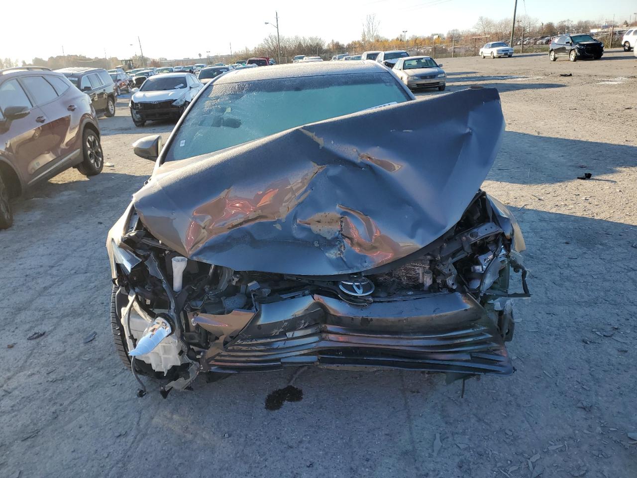 2016 Toyota Camry - Image 5