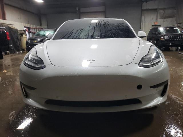  TESLA MODEL 3 2020 Белы