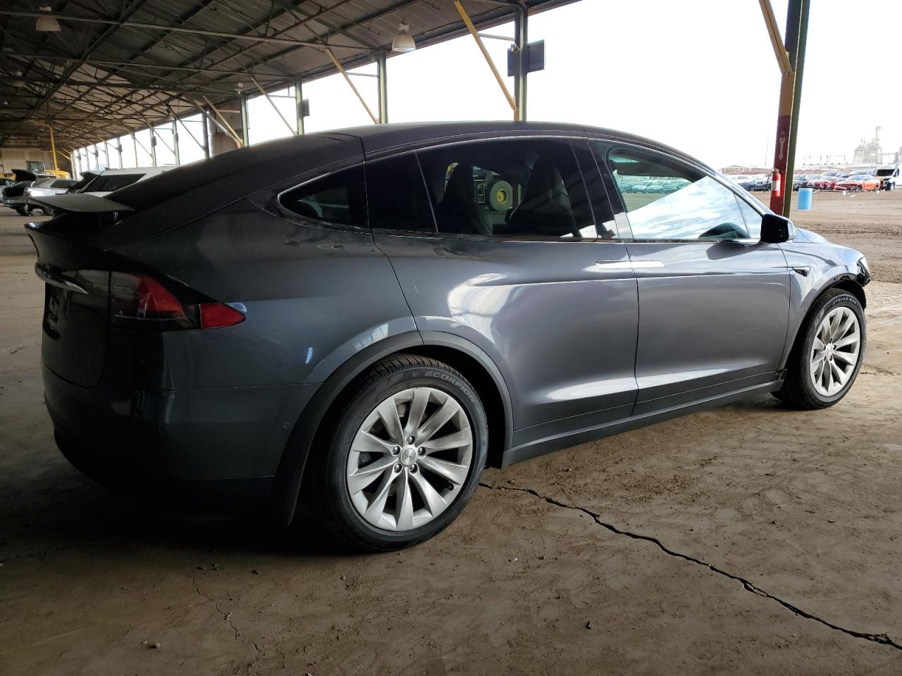 VIN 5YJXCDE28HF067014 2017 TESLA MODEL X no.3