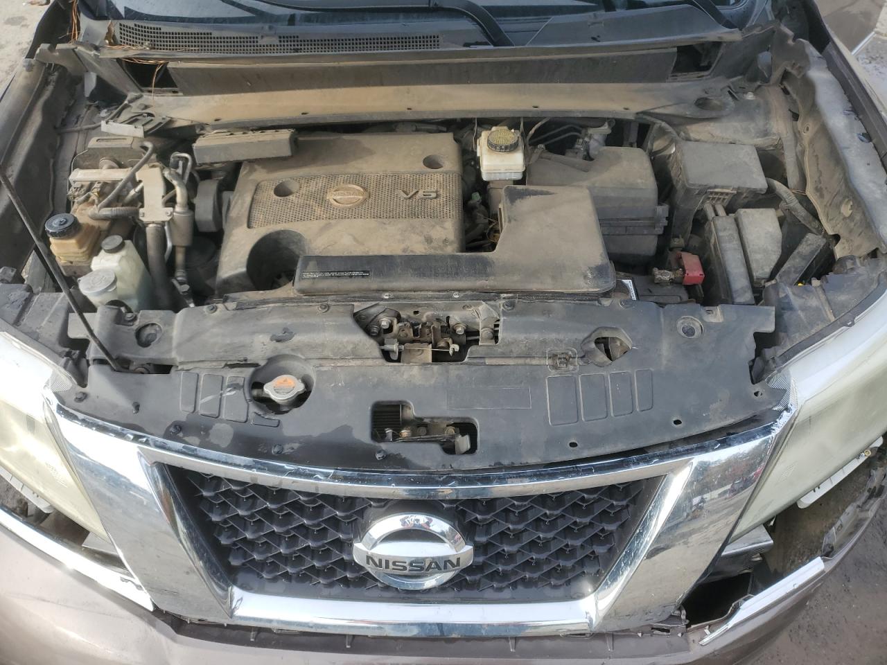 2015 Nissan Pathfinder - Image 12