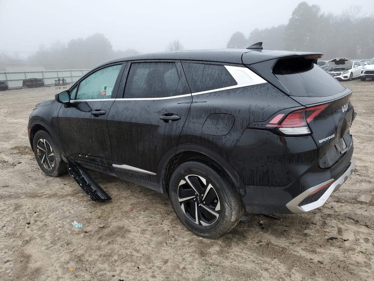 2023 Kia Sportage - Image 2