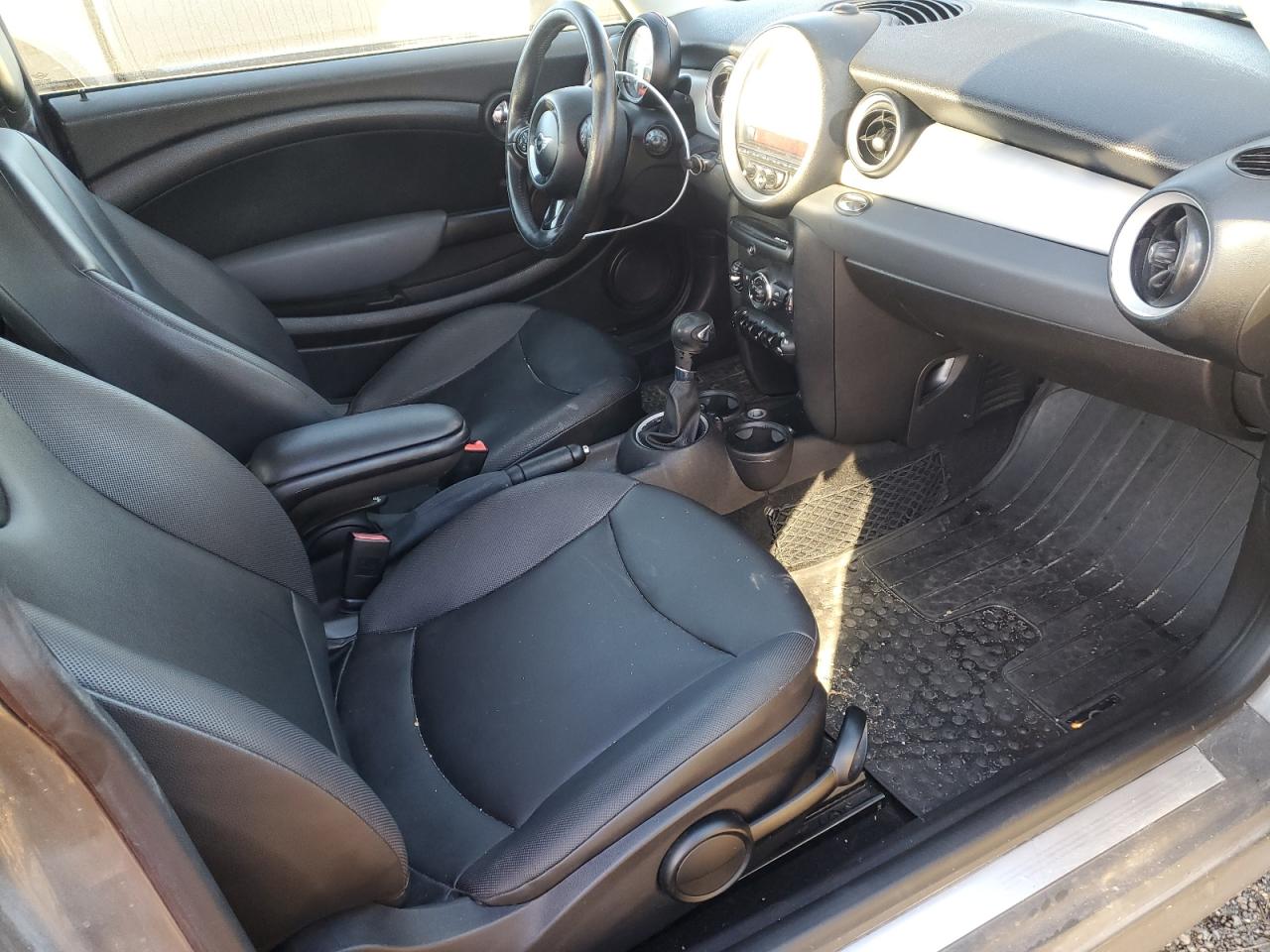 2012 MINI Cooper - Image 8